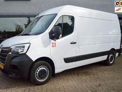 Wit Gebruikt 2022 Renault Master Van | € 23.465 (Eerlijke prijs)