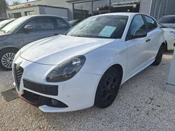 Wit Gebruikt 2018 Alfa Romeo Giulietta Super Hatchback | € 11.900 (Super prijs)