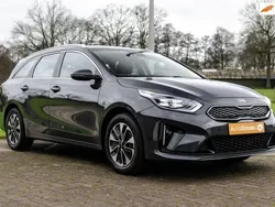 Grijs, metallic lak Gebruikt 2021 Kia Ceed Sportswagon Stationwagen | € 21.450 (Goede deal)