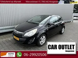 Zwart, metallic lak Gebruikt 2011 Opel Corsa Selection Hatchback | € 3.250 (Goede deal)