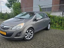 Bruin Gebruikt 2012 Opel Corsa Edition Hatchback | € 4.400 (Eerlijke prijs)