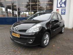 Zwart Gebruikt 2008 Renault Clio GrandTour Stationwagen | € 1.795 (Iets duurder)