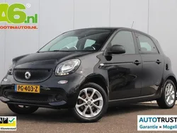Zwart Gebruikt 2017 Smart ForFour Pure Hatchback | € 6.900 (Goede deal)