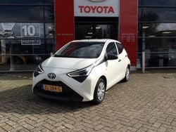 Wit Gebruikt 2019 Toyota Aygo Hatchback | € 9.950 (Iets duurder)
