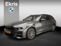 Grijs Gebruikt 2021 BMW 318 M Sport Stationwagen | € 33.900 (Iets duurder)