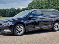 Zwart Gebruikt 2017 VW Passat Stationwagen | € 15.950 (Goede deal)