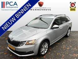 Grijs Gebruikt 2020 Skoda Octavia Business Line Stationwagen | € 16.890 (Goede deal)