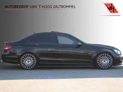 Zwart Gebruikt 2012 Mercedes C63 AMG AMG Sedan | € 28.900 (Goede deal)