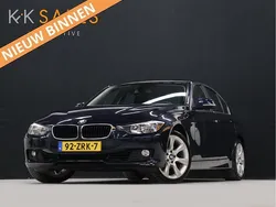 Blauw Gebruikt 2013 BMW 320 Executive Sedan | € 13.940 (Goede deal)