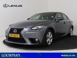 Grijs Gebruikt 2015 Lexus IS300h Business Edition Sedan | € 18.450 (Eerlijke prijs)