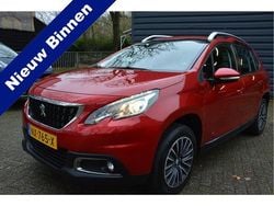 Rood Gebruikt 2017 Peugeot 2008 SUV | € 7.950 (Eerlijke prijs)