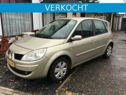 Beige Gebruikt 2008 Renault Scénic II Business MPV | € 2.399 (Eerlijke prijs)
