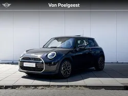 Midnight black ii (donker zwart) Gebruikt 2024 Mini John Cooper Works Comfort Hatchback | € 37.900