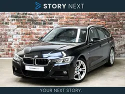 Zwart, metallic lak Gebruikt 2017 BMW 318 Executive Stationwagen | € 14.950 (Eerlijke prijs)