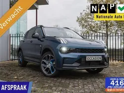 Blauw, metallic lak Gebruikt 2022 Lynk & Co 01 SUV | € 24.950 (Eerlijke prijs)