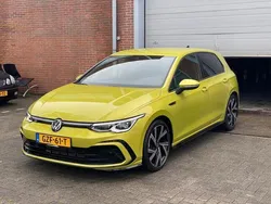 Geel Gebruikt 2023 VW Golf VIII Sport Hatchback | € 22.999 (Super prijs)
