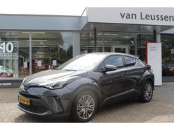 Grijs Gebruikt 2022 Toyota C-HR Executive SUV | € 23.740 (Eerlijke prijs)