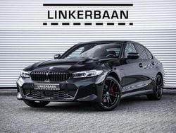 Zwart Gebruikt 2024 BMW 330e Sedan | € 48.945 (Super prijs)