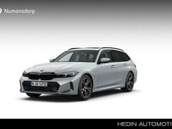 Grijs Nieuw 2025 BMW 330e M Sport Stationwagen | € 67.694 (Super prijs)