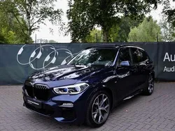 Blauw, metallic lak Gebruikt 2020 BMW X5 M Sport SUV | € 59.950 (Goede deal)