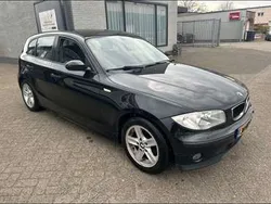 Zwart Gebruikt 2005 BMW 118 Hatchback | € 4.000 (Duur)