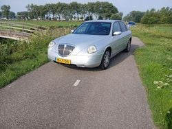 Zilver Gebruikt 2003 Lancia Thesis Sedan | € 2.250