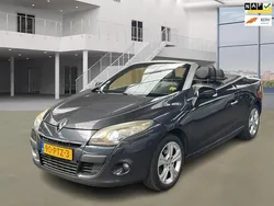 Grijs, metallic lak Gebruikt 2011 Renault Mégane Cabriolet Dynamique Cabriolet | € 5.100 (Eerlijke prijs)