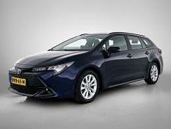 Blauw metallic Gebruikt 2024 Toyota Corolla Business Edition Stationwagen | € 31.245 (Iets duurder)