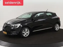 Zwart Gebruikt 2020 Renault Clio V Zen Hatchback | € 9.900 (Iets duurder)