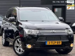 Zwart Gebruikt 2014 Mitsubishi Outlander SUV | € 9.999 (Super prijs)