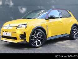 Geel Nieuw 2025 Renault R5 Urban Hatchback | € 32.040