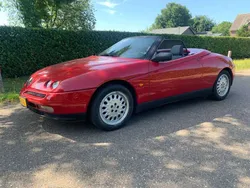 Rood Gebruikt 1995 Alfa Romeo Spider Cabriolet | € 5.950