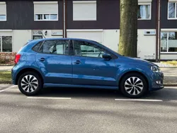Blauw Gebruikt 2015 VW Polo Edition Hatchback | € 10.000 (Eerlijke prijs)