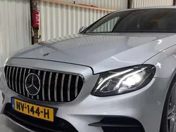 Zilver Gebruikt 2017 Mercedes E200 Business Sedan | € 25.499