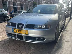 Grijs Gebruikt 2005 Seat Leon Hatchback | € 4.500 (Duur)