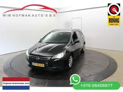 Zwart Gebruikt 2018 Opel Astra Edition Stationwagen | € 6.240 (Goede deal)