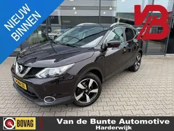 Zwart, metallic lak Gebruikt 2015 Nissan Qashqai SUV | € 14.450 (Eerlijke prijs)