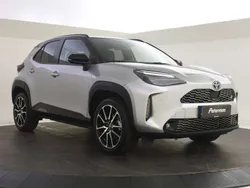 Grijs Gebruikt 2023 Toyota Yaris Cross Sport SUV | € 32.200 (Eerlijke prijs)