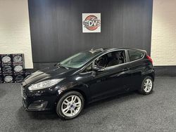 Zwart, metallic lak Gebruikt 2015 Ford Fiesta Sport Hatchback | € 6.445 (Goede deal)