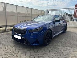 Blauw Gebruikt 2025 BMW M5 Comfort Edition Sedan | € 142.350 (Eerlijke prijs)