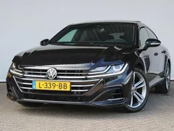 Zwart, metallic lak Gebruikt 2021 VW Arteon Business+ Hatchback | € 30.450 (Eerlijke prijs)