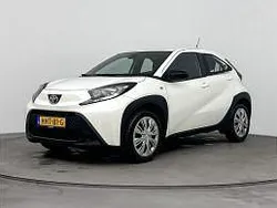 Wit Gebruikt 2024 Toyota Aygo Limited Hatchback | € 16.945 (Goede deal)