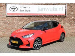 Rood Gebruikt 2020 Toyota Yaris Executive Hatchback | € 22.950 (Eerlijke prijs)