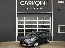 Grijs Gebruikt 2017 Renault Clio GrandTour Bose Edition Stationwagen | € 8.945 (Super prijs)
