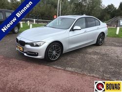 Grijs Gebruikt 2016 BMW 320 Executive Hatchback | € 16.250 (Super prijs)