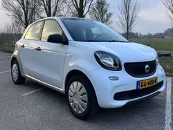 Wit Gebruikt 2006 Smart ForFour Pulse Sedan | € 6.900