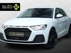 Wit Gebruikt 2024 Audi A1 Sportback Proline Hatchback | € 25.900 (Eerlijke prijs)