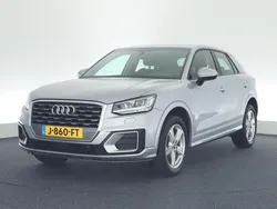 Grijs Gebruikt 2020 Audi Q2 SUV | € 23.438 (Eerlijke prijs)