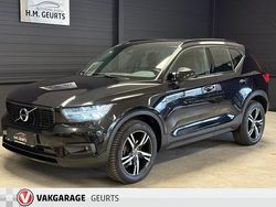 Zwart Gebruikt 2021 Volvo XC40 Momentum SUV | € 26.450 (Super prijs)