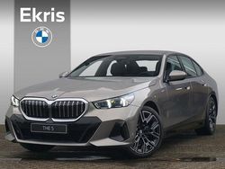 Grijs Gebruikt 2025 BMW 520 M Sport Sedan | € 61.900 (Super prijs)